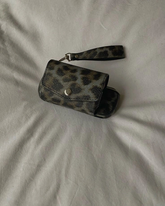 Iluma - Black Leopard Twins